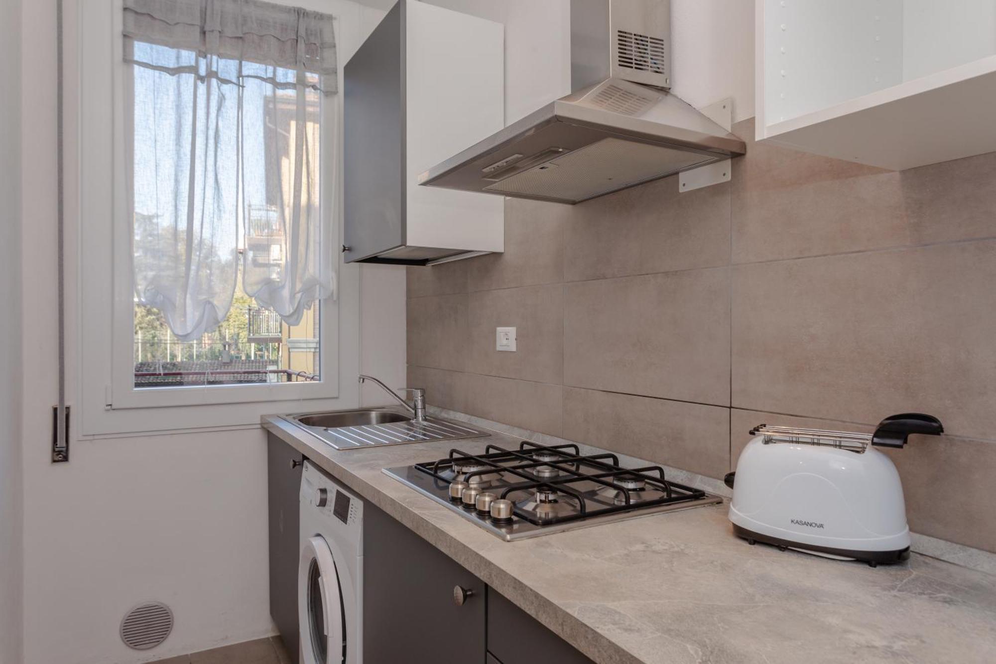 Family 3 Apartment Bologna Ngoại thất bức ảnh