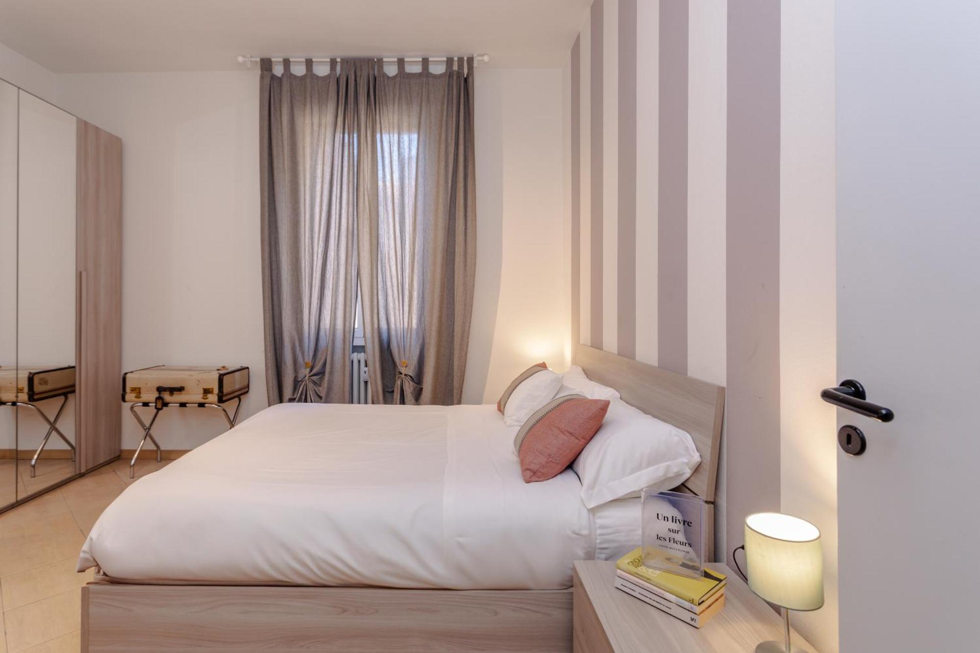 Family 3 Apartment Bologna Ngoại thất bức ảnh