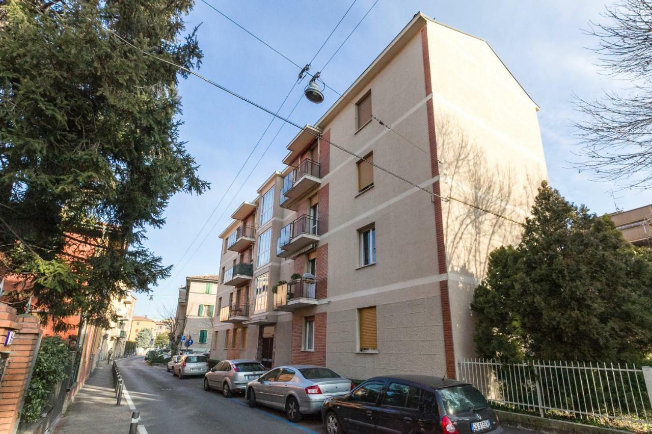 Family 3 Apartment Bologna Ngoại thất bức ảnh
